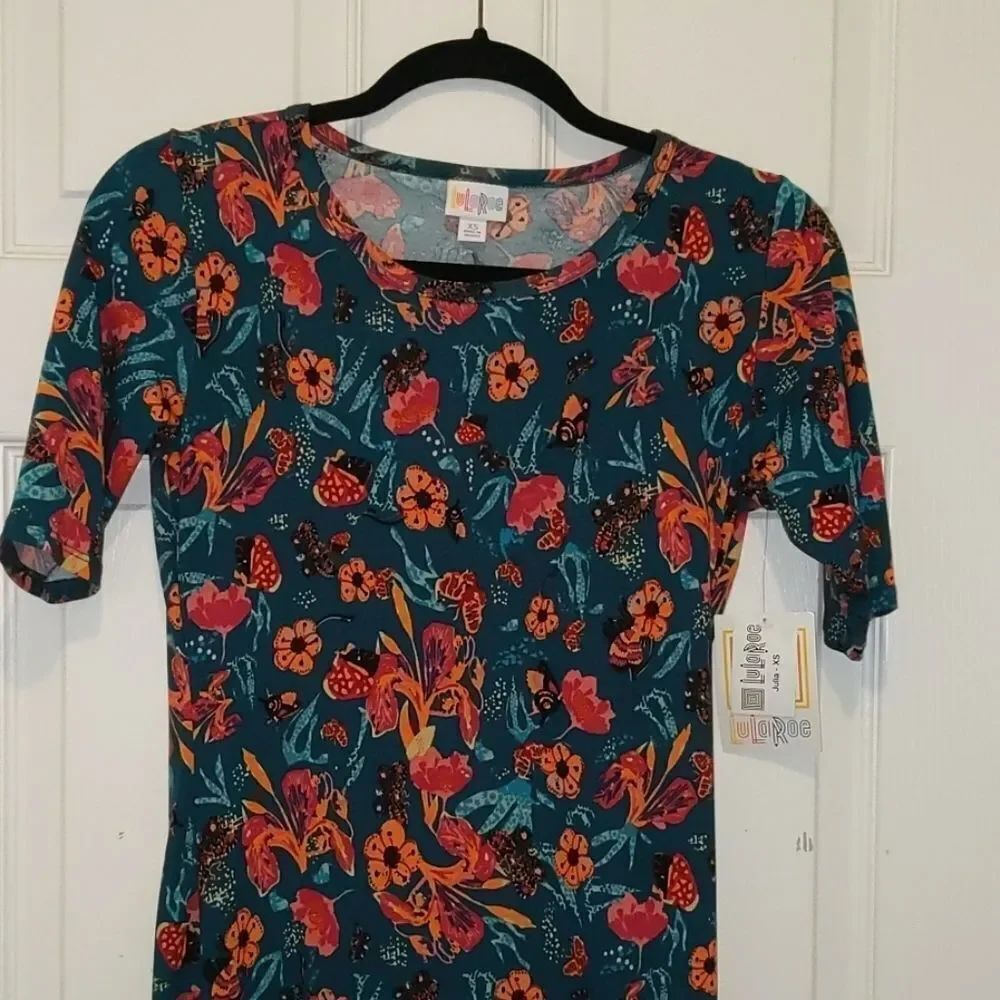 LulaRoe butterfly floral Julia Dress Sz XS NWT - Picture 3 of 7